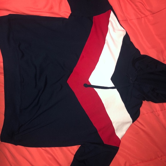 Sweater !! - Picture 4 of 4